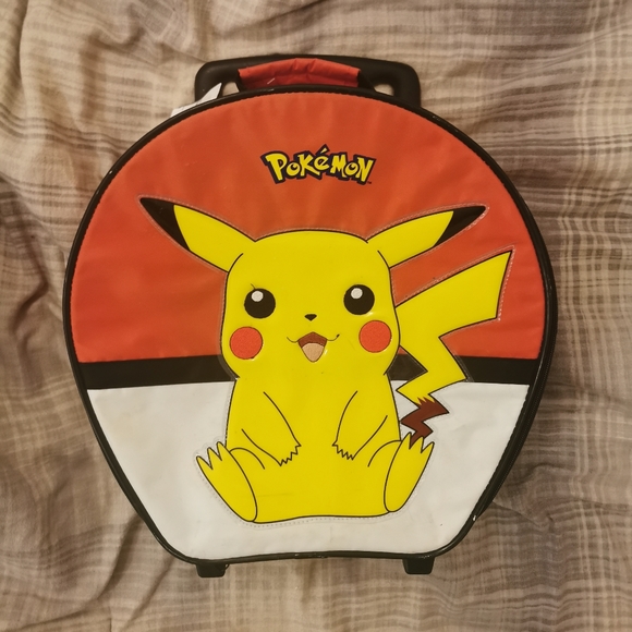 Pikachu Pokéball luggage (round) - Vintage - Pokémon - Nintendo - Wheels/Handle - Picture 1 of 7